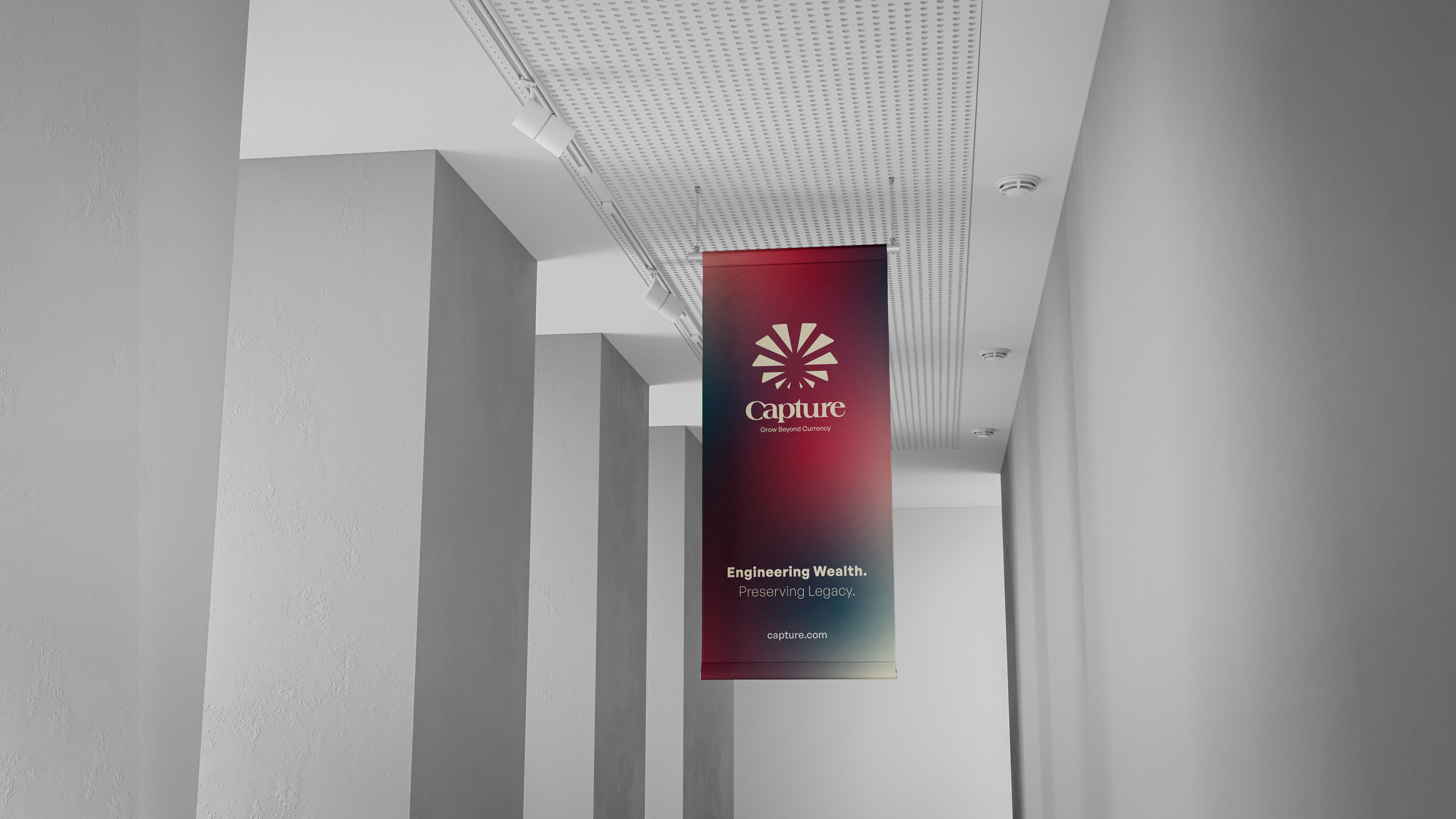 موکاپ هویت بصری کپچر ۳ - پلتفرم دیجیتال